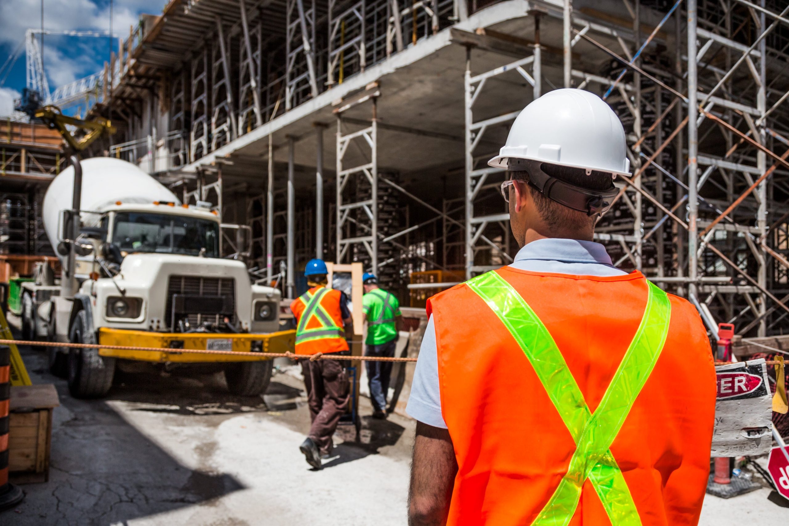 Managing Labour on Your Project Using Time and Attendance Data